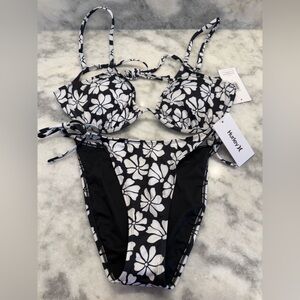 Hurley XL Underwire Bikini Set BNWT Black White Floral Surf Swim